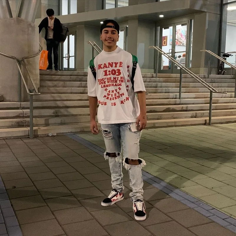 

Kanye Letters Printed Tshirts Tees Streetwear Mens T-shirt Short Sleeve Jesus Is King Hip Hop Tshirts and Tops Summer 2020