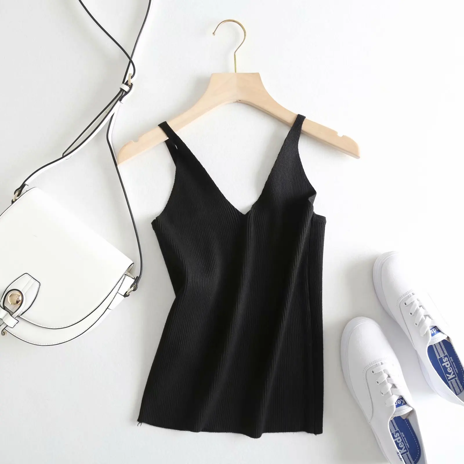 

Novas Women Vintage Seamless Underwear Sexy Lingerie Bralette Female Sports Vest Harajuku Deep V Neck Camis Crop Top Camisole