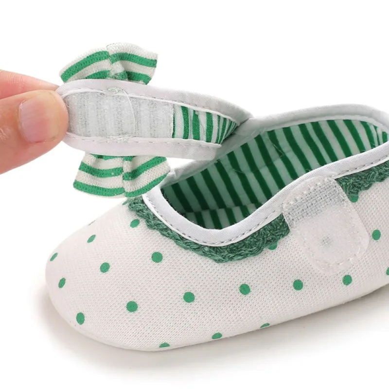 

Cute Baby Girl Shoes Breathable Polka Dot Print Bownot Casual Sneakers Toddler Soft Soled Walking Shoes