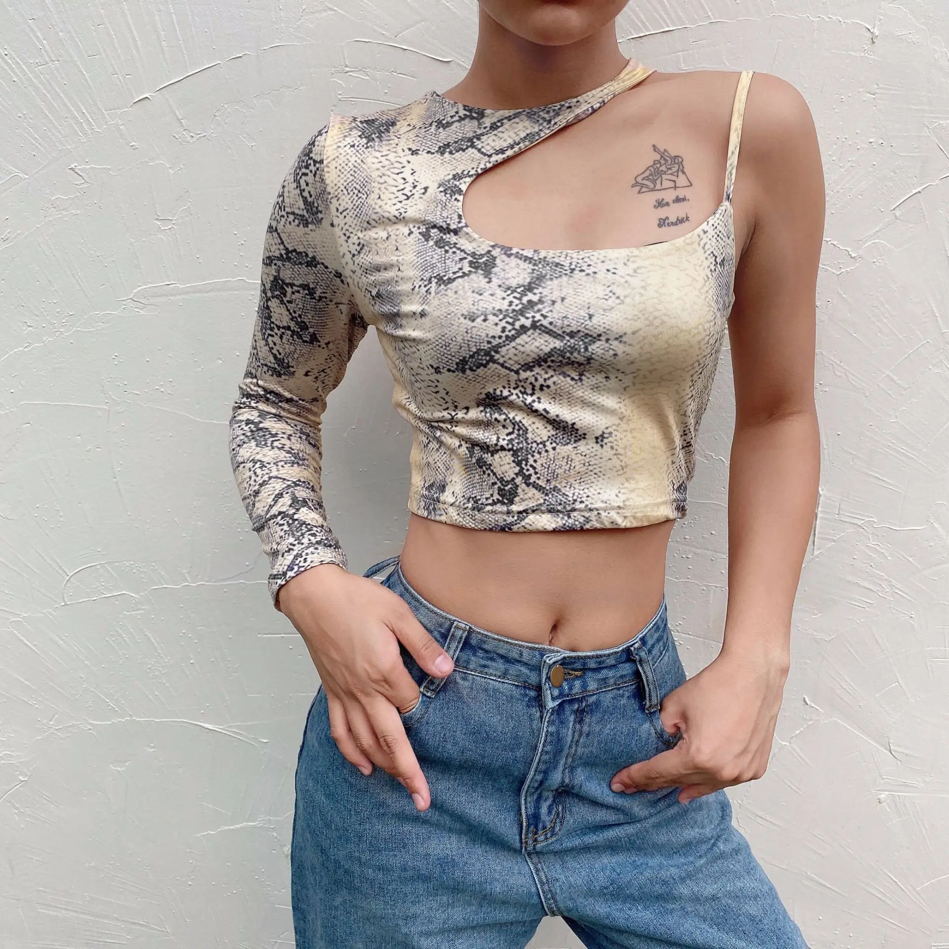 Женский топ с принтом змеиной кожи облегающая футболка длинным рукавом и