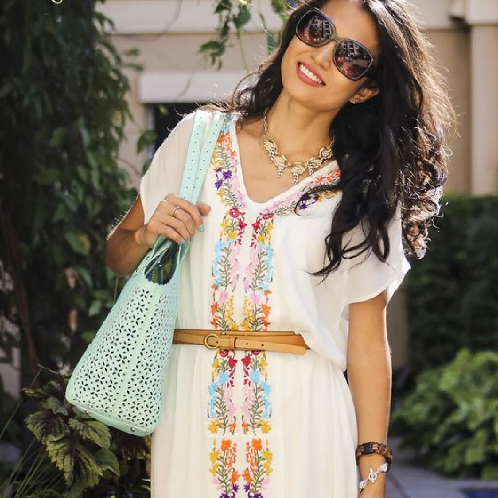 Новое поступление Пляжная накидка из вискозы с вышивкой Женский винтажный парео