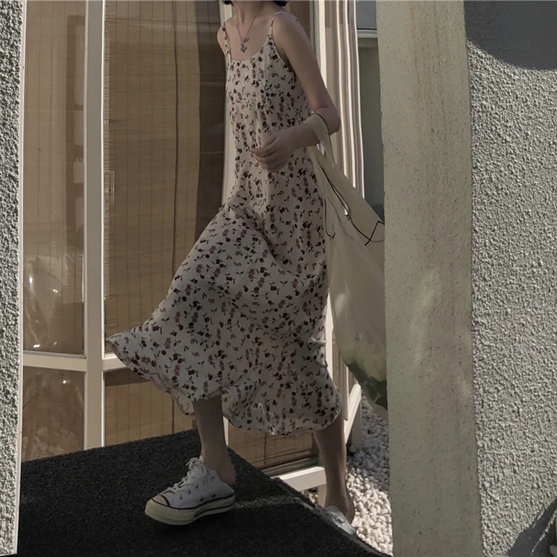 

2021spring and Summer New Korean Style Fashion Ruffles Base Ride Floral Dress Long Suspender Skirt Women