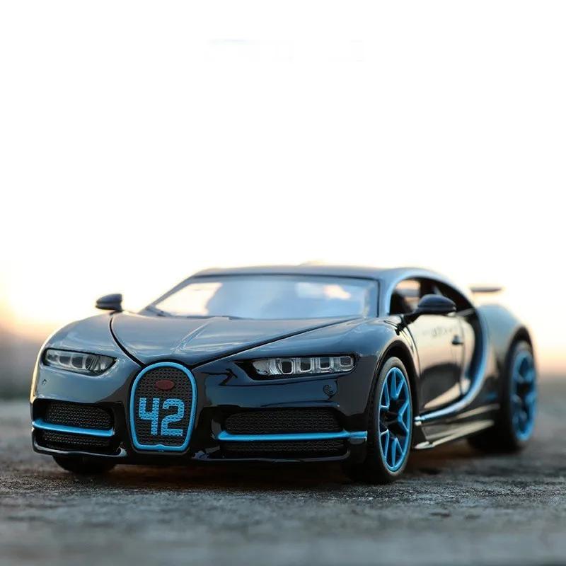 3225A 1:32 Масштаб Bugat Chiron модель спортивного автомобиля литой под давлением звуковой светильник оттягивающая дверная игрушка для детей Горячие транспортные средства подарок колесо