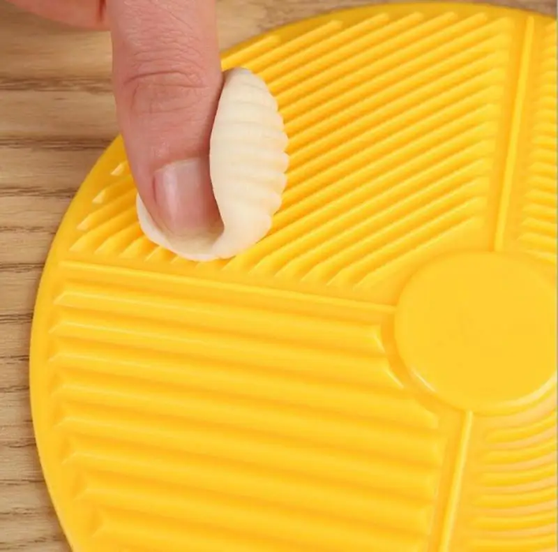 

Kitchen Macaroni Maker Multifunction Spaghetti Pasta Maker Noodle Machine DIY Macaroni Making Planchette Mold Kitchen Gadgets