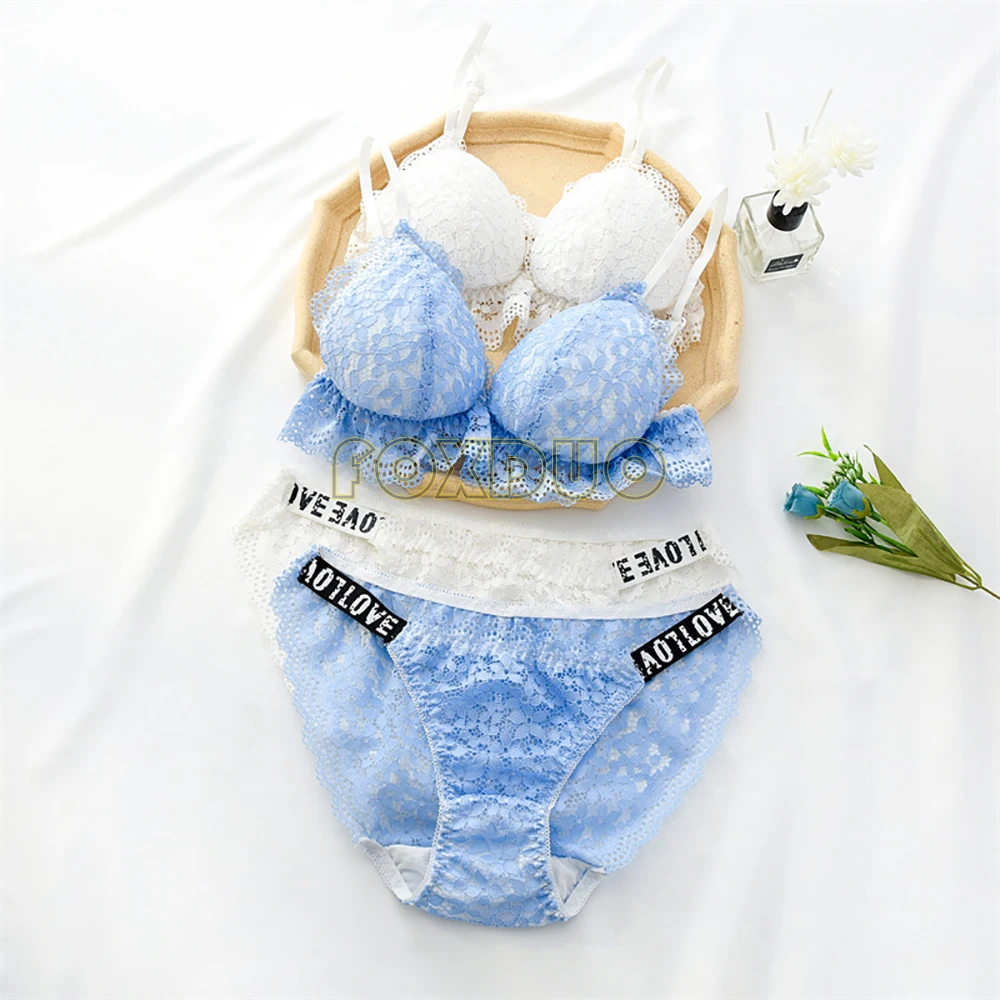 

Женское нижнее белье в французском стиле с треугольными чашками, сексуальное кружевное цветочное нижнее белье с оборками для девушек, тонк...