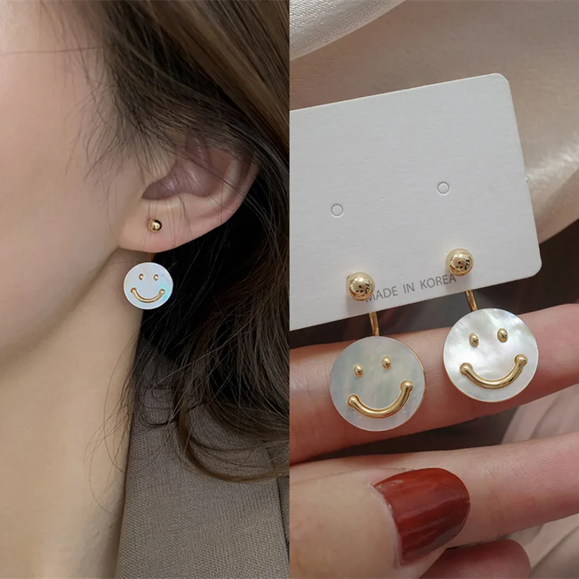 

Smiley Face Round Stud Earrings Korean Fashion Golden Elegant Cute Style Metal Geometry Ear Studs Jewelry Custom Wholesale
