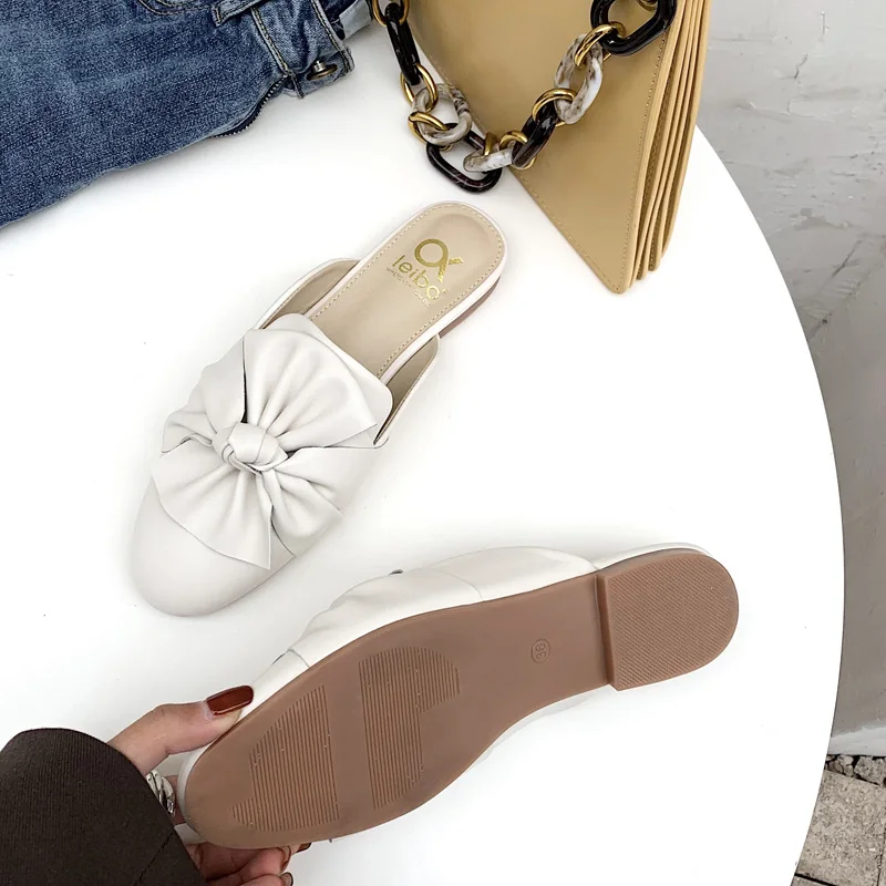 Мюли женские с бантом бабочкой кожаные плиссированные тапочки на низком каблуке