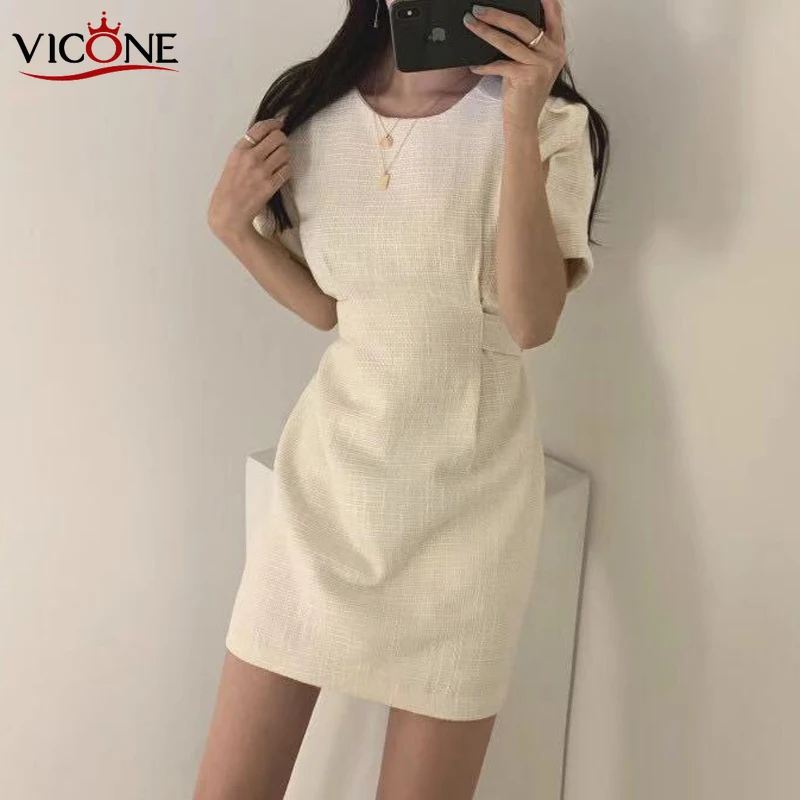 Женское платье с коротким рукавом VICONE офисное А силуэта О образным вырезом и