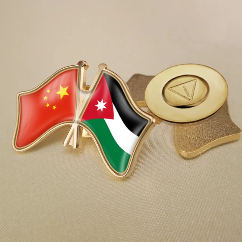 Китай и Джордан перекрестные двойные блестящие булавки броши значки - купить по