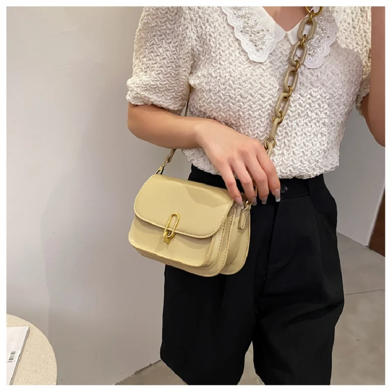 

2021 New Arrivals Women's PU Leather Shoulder Bags Metal Chain Sewing Design High Quality Trend Shopping Style Small Square Bag