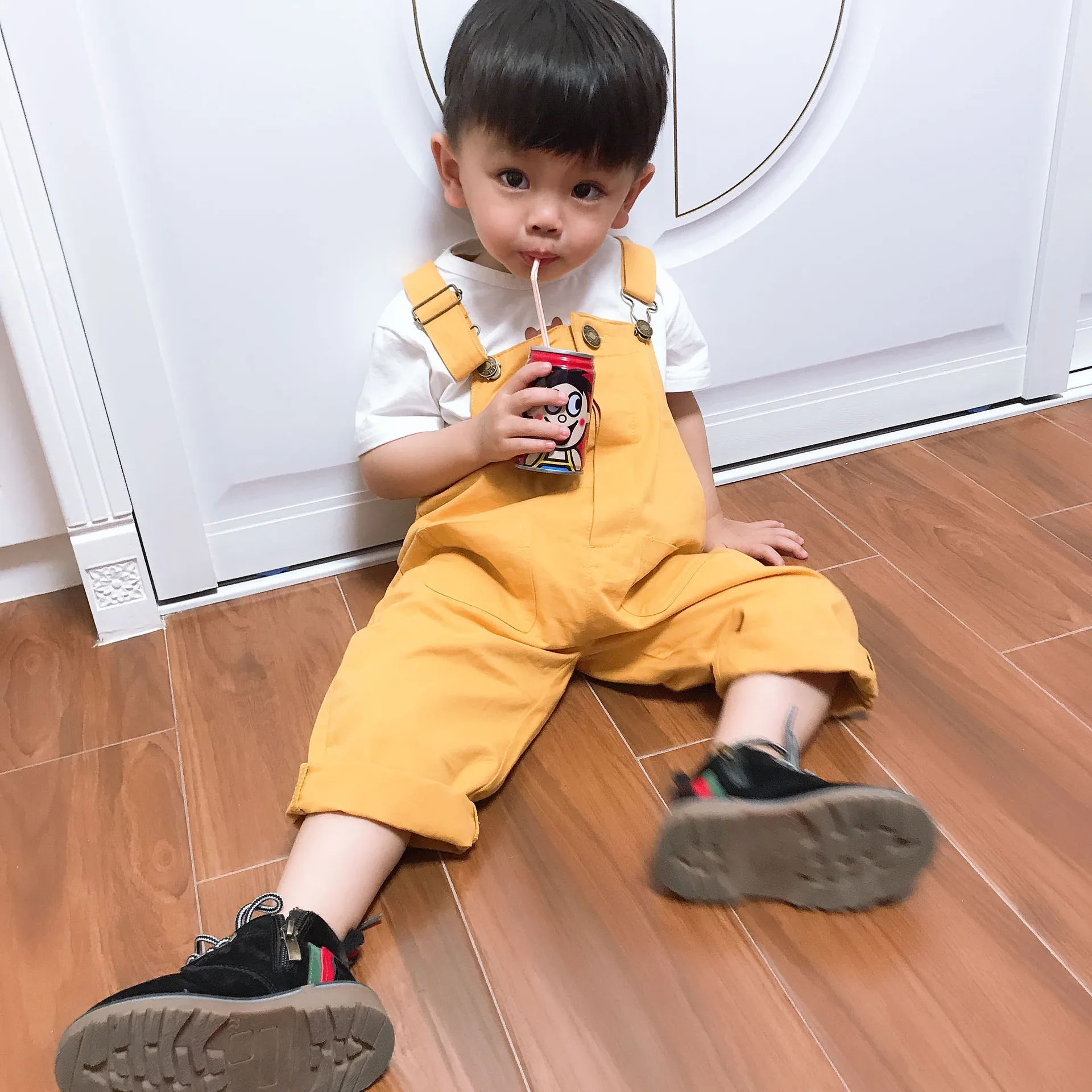 Новый комбинезон для малышей Детские подтяжки брюки мальчиков однотонные милые