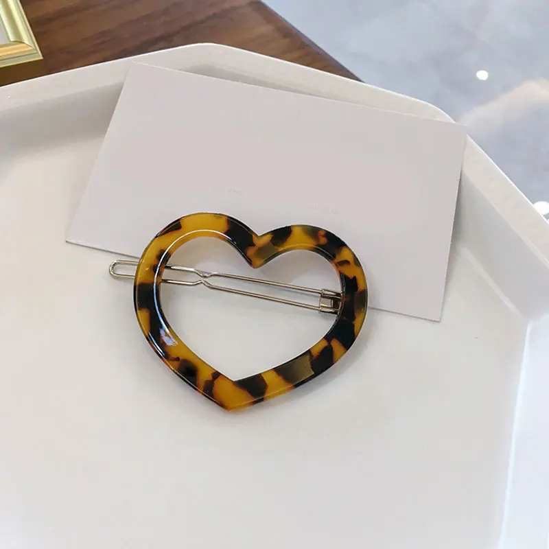 

Love Heart Shape Hair Clip Acetate Barrettes Geometric Frog Hairpins Fashion Hollow Out Headwear Top Clip Bangs Clip For Women