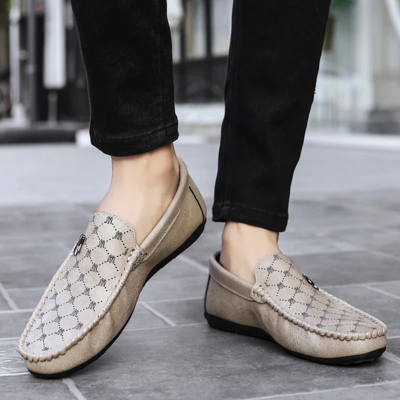 

ALCUBIEREE Brand Loafers for Man Casual Driving Shoes Male Slip-on Mocassin Soft Breathable Men Flats Men Gommino Boat Shoes