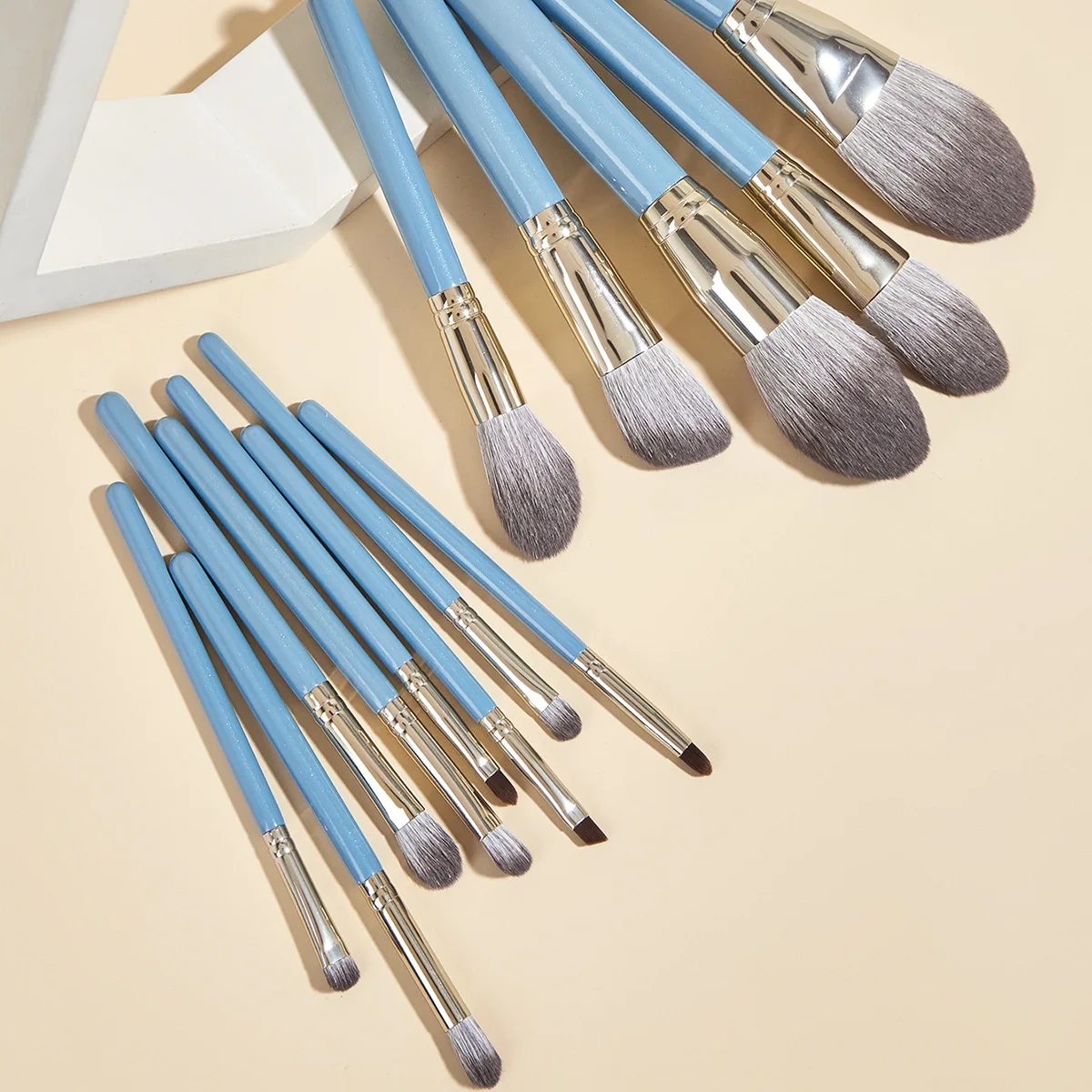 

Blue copper eyeshadow brush 13 makeup brush set beauty tools