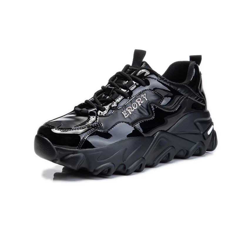 

2021 New Casual Sports Shoes For Ladies And Daddies