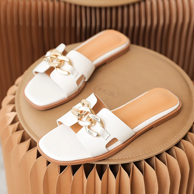 

AIYUQI Slippers Women Summer 2021 New Outer Wear Fashion Cowhide Women's Slippers Flat Chain Trend One-word Slippers Ladies