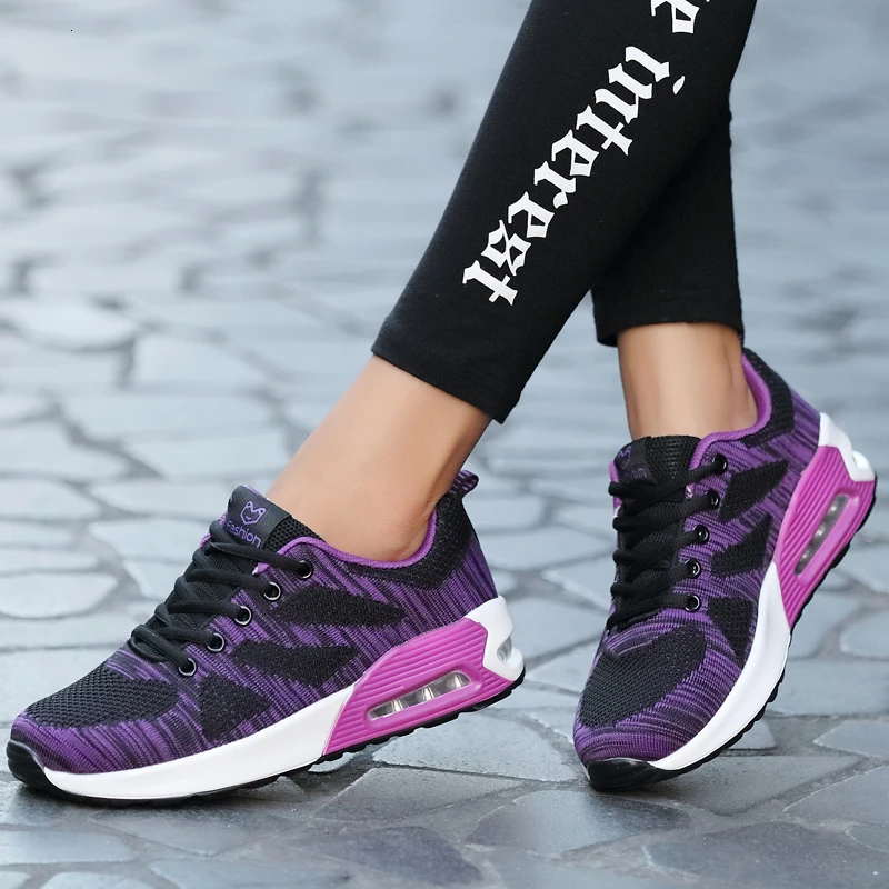 Женские беговые кроссовки на платформе удобная спортивная обувь танкетке для