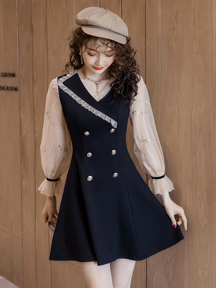 Женское платье с длинным рукавом двубортное в Корейском стиле модель 2021 на осень