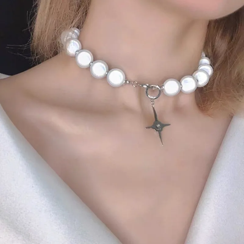 

Fashion simple pearl necklace Exquisite ladies Clavicle chain necklaces for women All-match pearl necklaces fashion jewelry