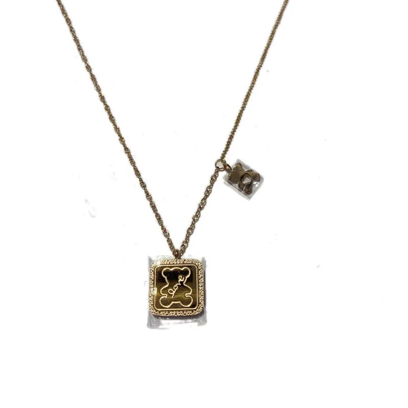 

Titanium steel necklace, Cute bear necklace. Do not fade. Fashion jewelry