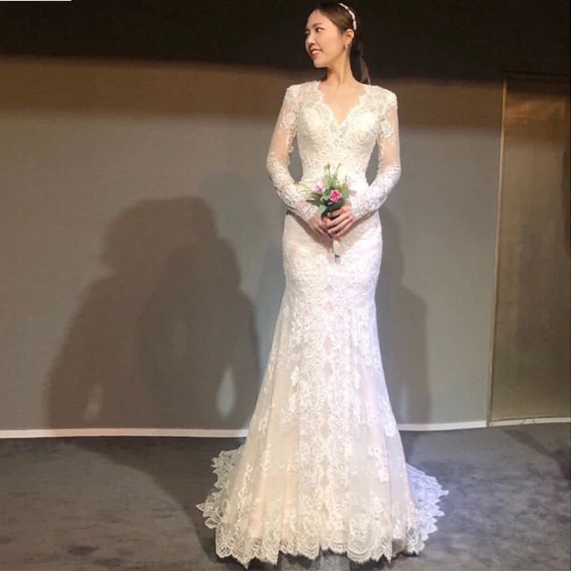 

Elegant Mermaid Style V Neck Wedding Dress With Lace Long Sleeves Appliques Korea Bridal Dress Custom Made