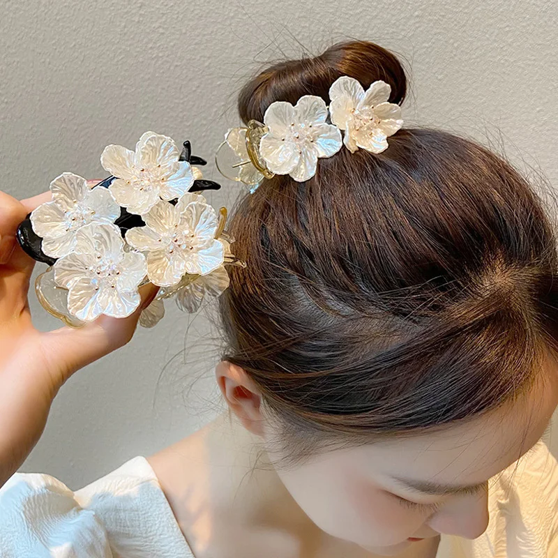 

Crystal Rhinestone Hair Claws For Women Flower Hair Clips Barrettes Crab Ponytail Holder Hairpins Bands Hair Accessories Sweet