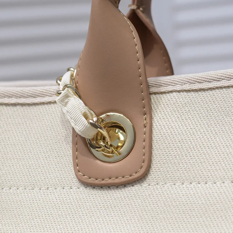 

Designer handbags , Female bag,high quality luxury backpack,bum bag factory direct sales of top bags.Free global freight