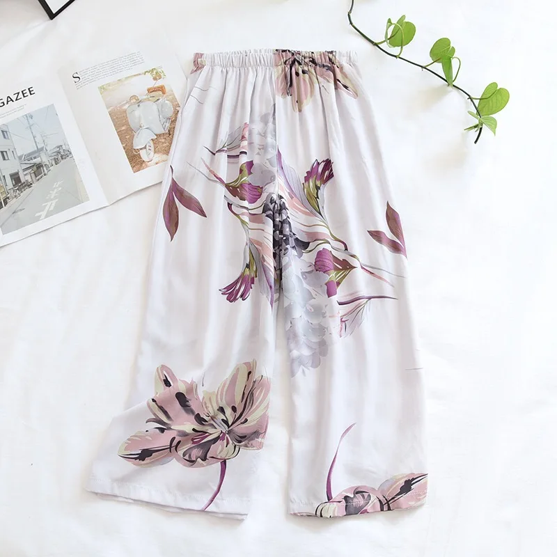 

2021 Summer Ladies Loose Sleep Bottoms Leaves Printed Soft Cotton Satin Simple Style Wide Leg Homewear Pants Women Casual Wear