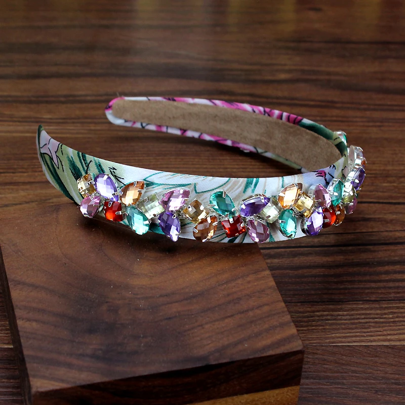 Богемные роскошные летние туфли украшенные разноцветными кристаллами повязка