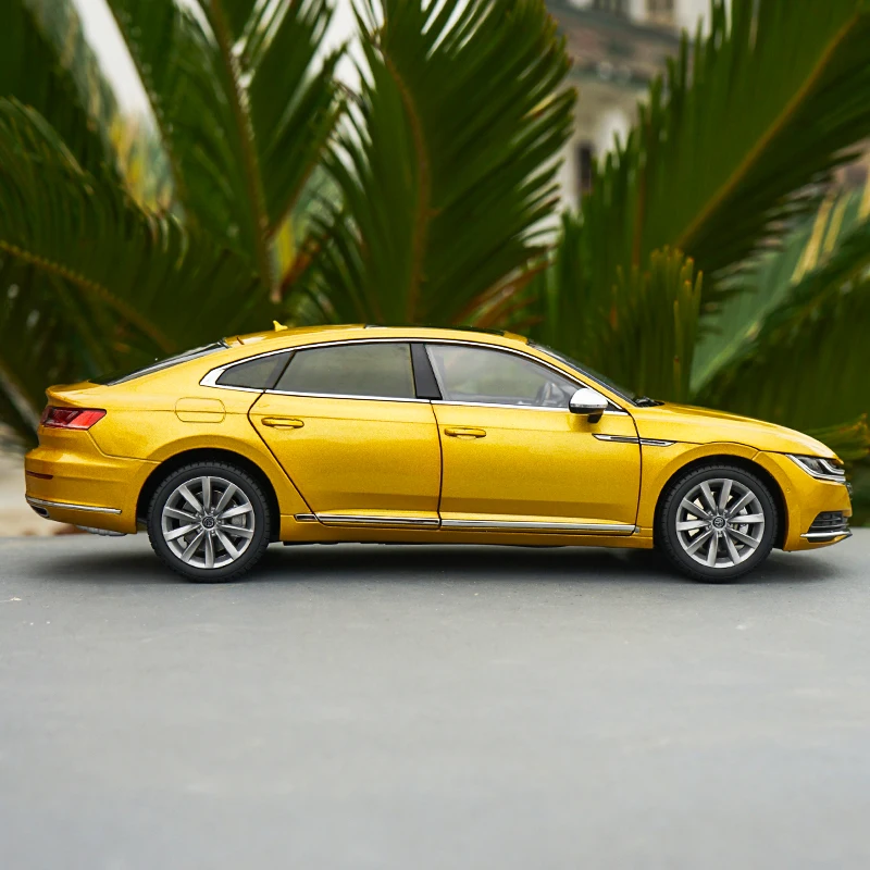 Высокое качество 1:18 VW CC модель сплава, имитация литого металла модель седана, изысканная коллекция подарков