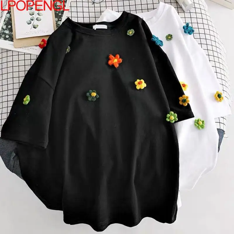 

Women's Three-dimensional T-shirt Cute Flower Decoration Casual Fashion Harajuku All-match Summer Cotton Top With Short Sleeves