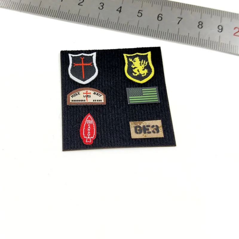 

EASY/SIMPLE ES 26030C 1/6 Scale American Seals Night Attack Team Morale Medal Model For Action Figure DIY Accessories