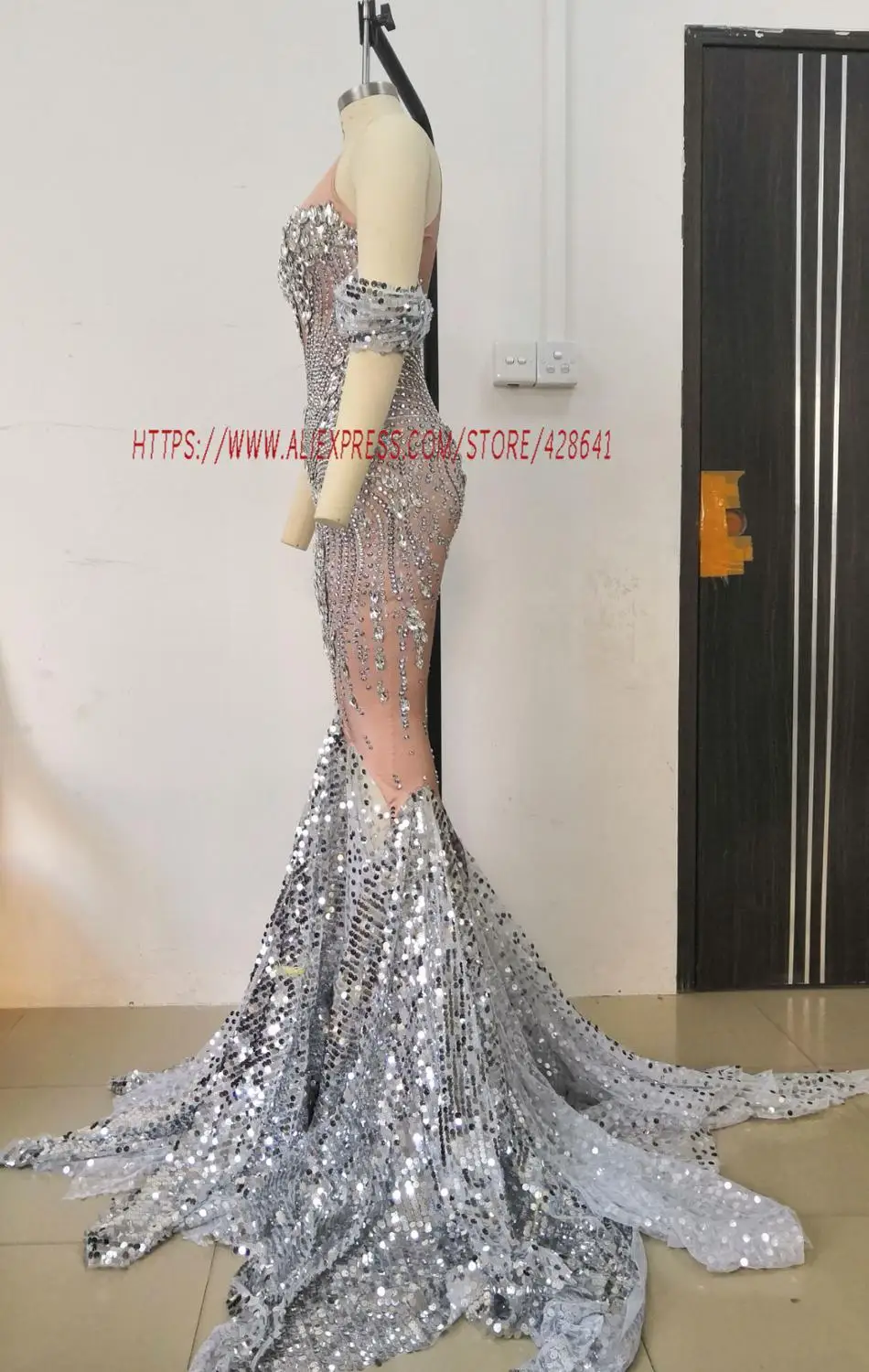 Высокая эластичность кристаллы сексуальные женские полные стразы стиль DJ DS