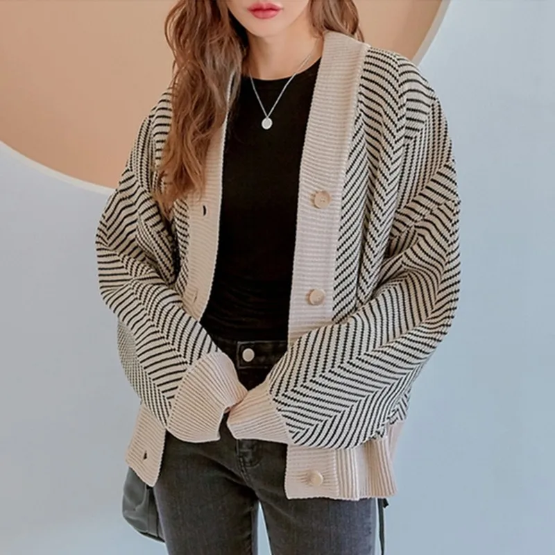 

Women Knitted Cardigans Coats New Arrival 2021 Autumn Winter Korean Style Vintage V-neck Loose Female Casual Sweaters W573