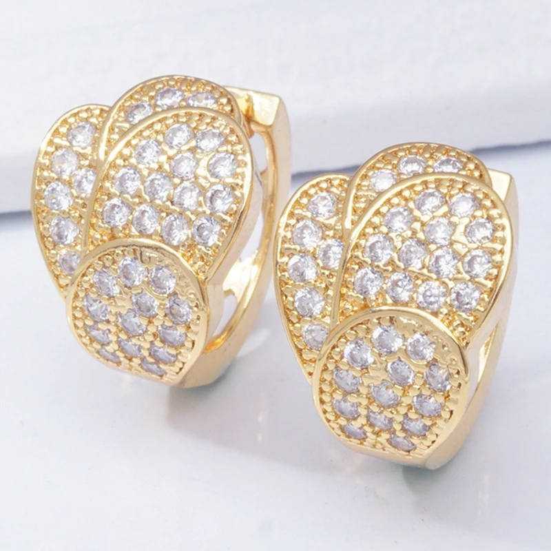 Серьги-кольца женские с фианитами роскошные украшения инкрустацией под золото и