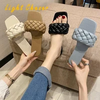 brand high quality slippers flat bottomed slippers womens summer fashion sandals and slippers beach sandals womens slippers