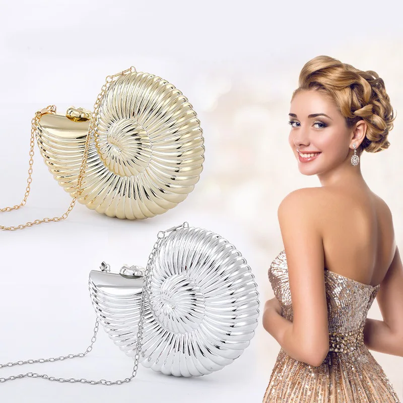 Chain Shoulder Day Clutch Purse Small Female New Purse Fashion Women Evening Bags Gold Silver Color Metal