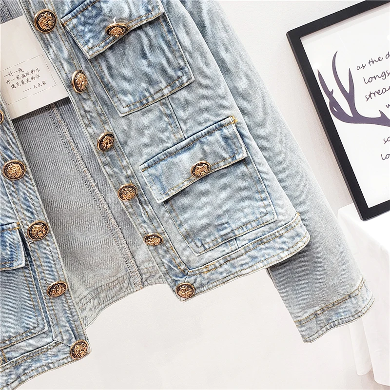 Женская джинсовая куртка на пуговицах короткая Облегающая с круглым вырезом и