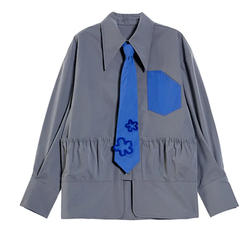 

LANMREM 2021 Spring New Multi Pockets Turn-down Collar Applique With Blue Tie Street Wear Women Gray Shirt Fashion Tide 2A1859