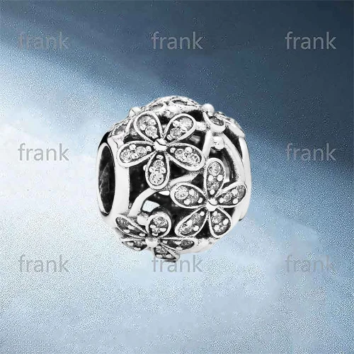 

791492CZ Daisy silver charm with cubic zirconia