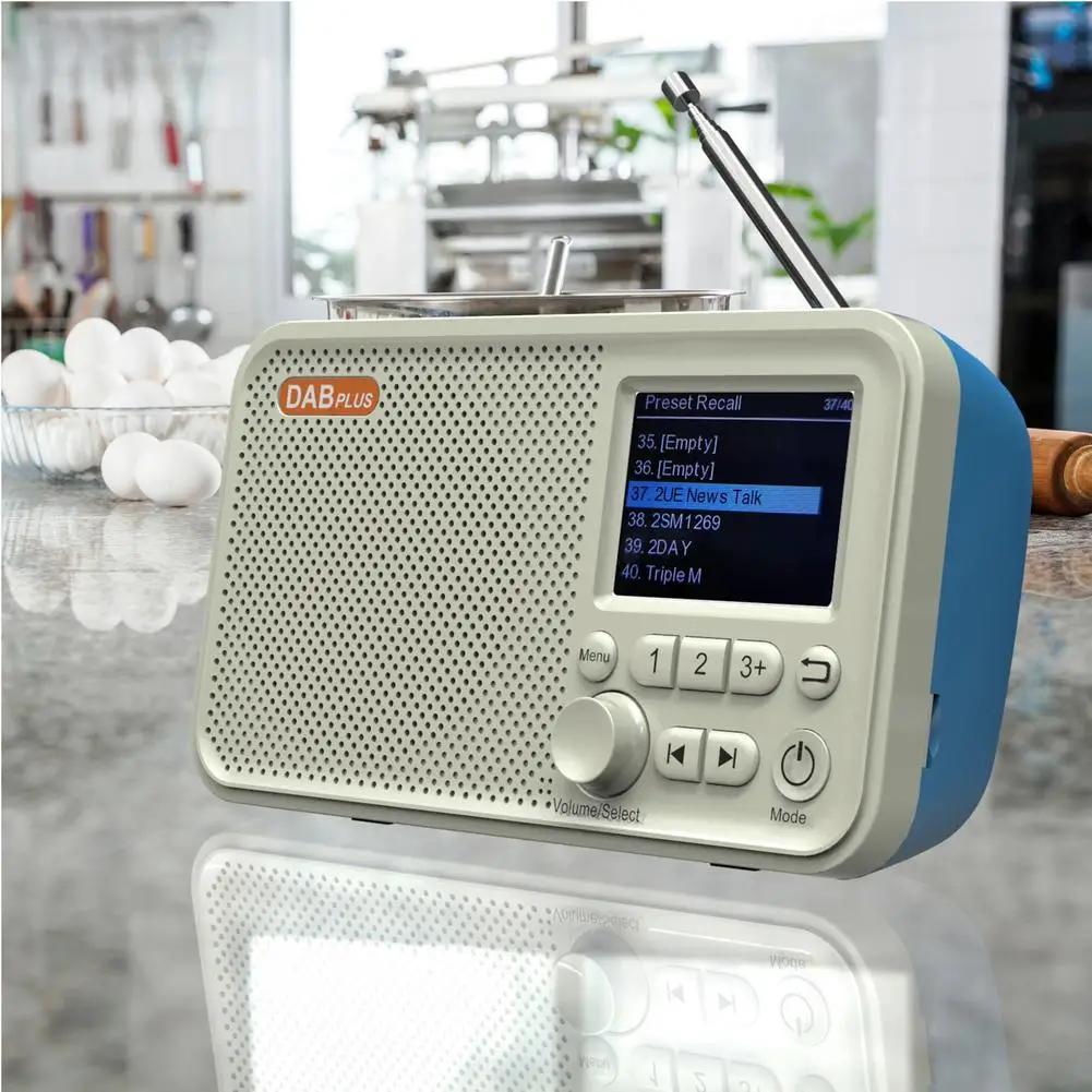 

Портативное цифровое мини-радио 2,4 дюймов с цветным светодиодным дисплеем DAB/DAB + FM, цифровое радио с поддержкой SD-карты, Bluetooth, MP3-плеера