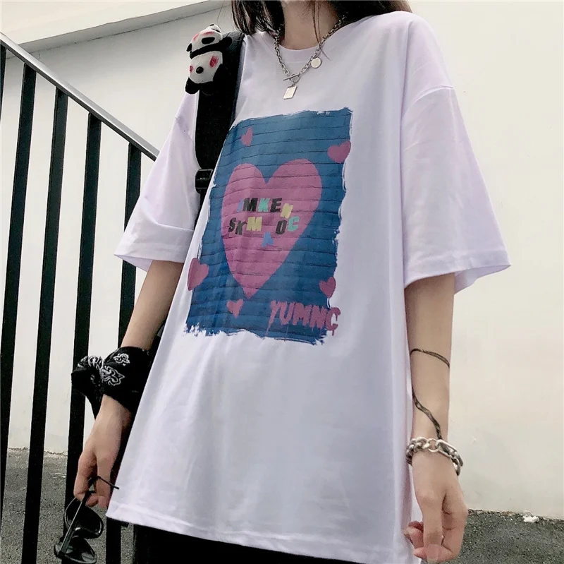 

Корейская уличная одежда в стиле ретро Harajuku Женская футболка с принтом Love Bf Свободная Повседневная футболка с коротким рукавом летняя женс...