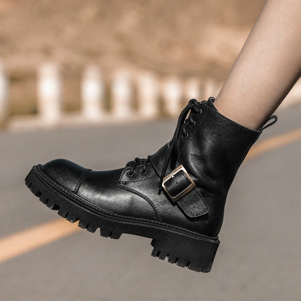 

Sarairis 2020 New Fashion British Fashion Ins Cool Autumn New Short Boots Ladies Platform Non-Slip Motorcycle Boots Women Shoes