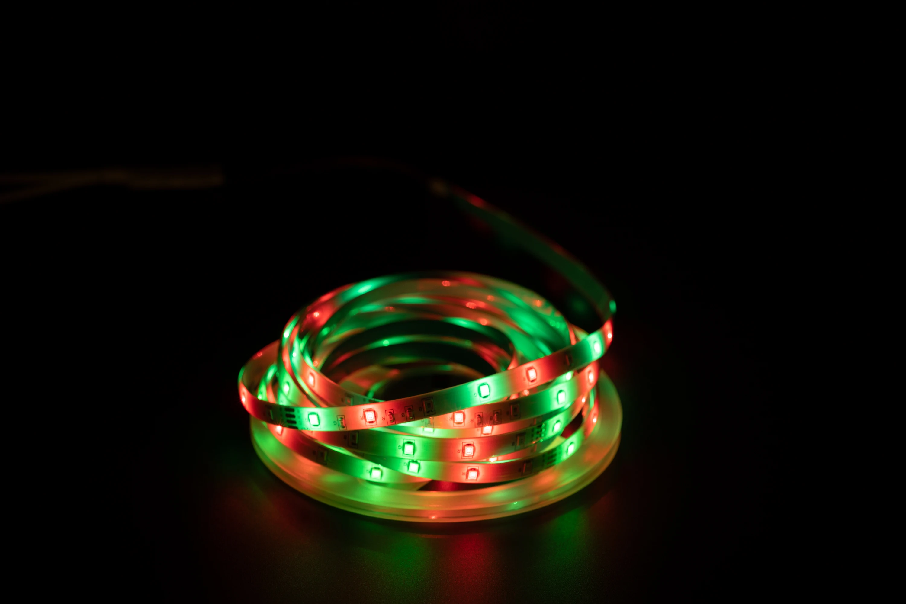 

2835 7.5M LED Light Strip 2835 5M Bluteooth Controller Non Waterproof EU PLUG Night Light Background Decoration Luminous In Room