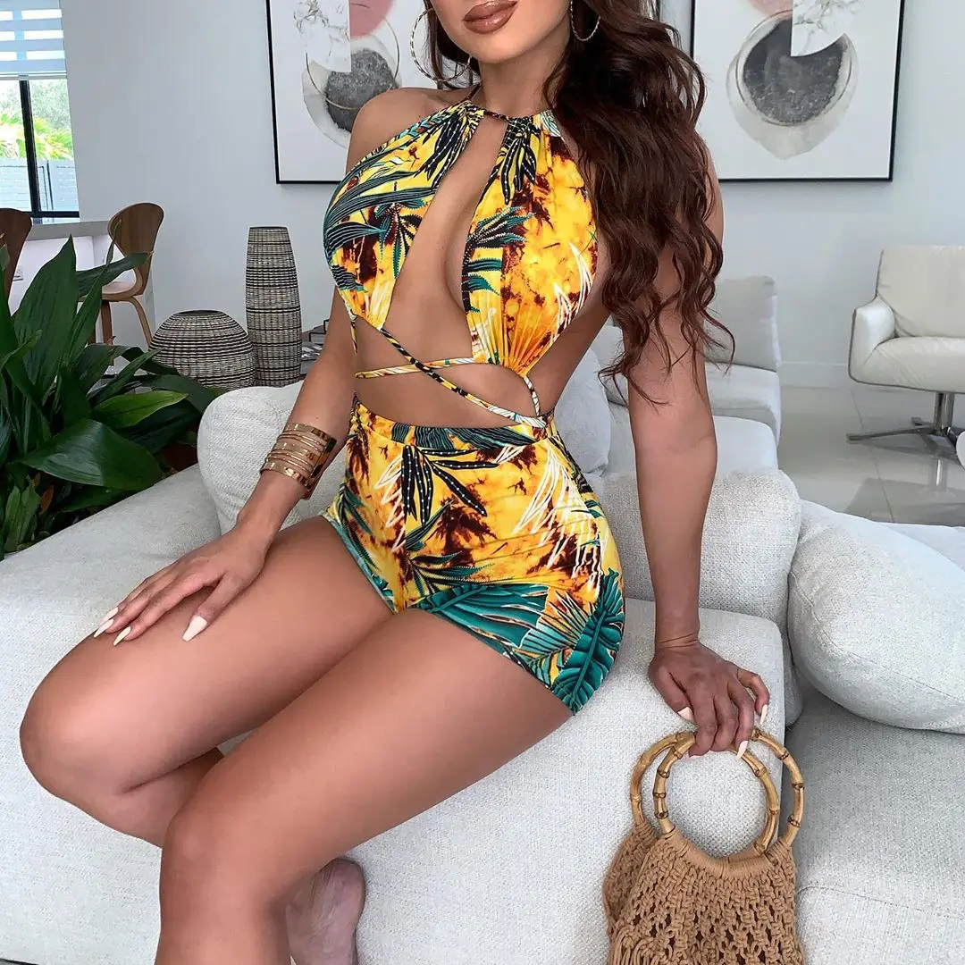 

Summer Women's Sexy Floral Printed Halter Backless Bandage Playsuits Romper Famale Short Jumpsuit 2021