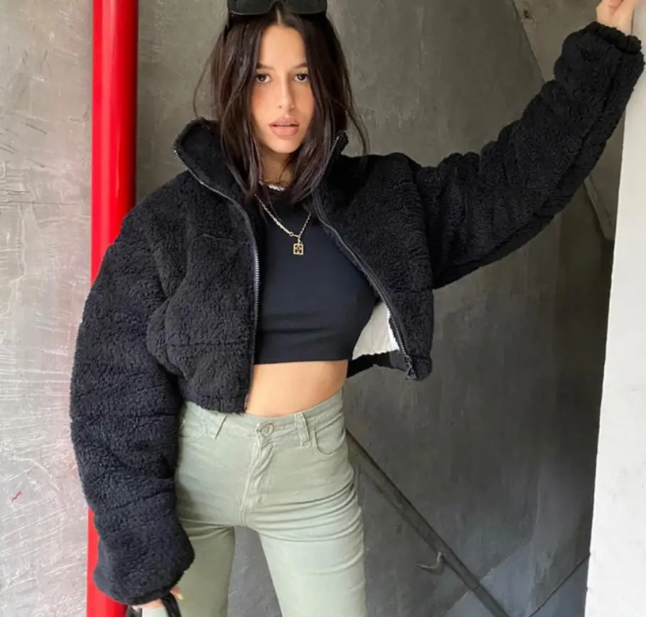 

Fashion Short Jacket Wool Coat Autumn Winter Warm Thick Fur Coat Zipper Street Fur Hooded Plush