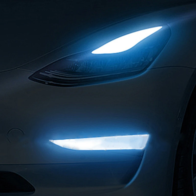

2pcs Car Headlight Stickers Eyebrow Fog Light Front Lamp Sticker Modified Exterior Decoration for Tesla Model 3 Auto Accessories
