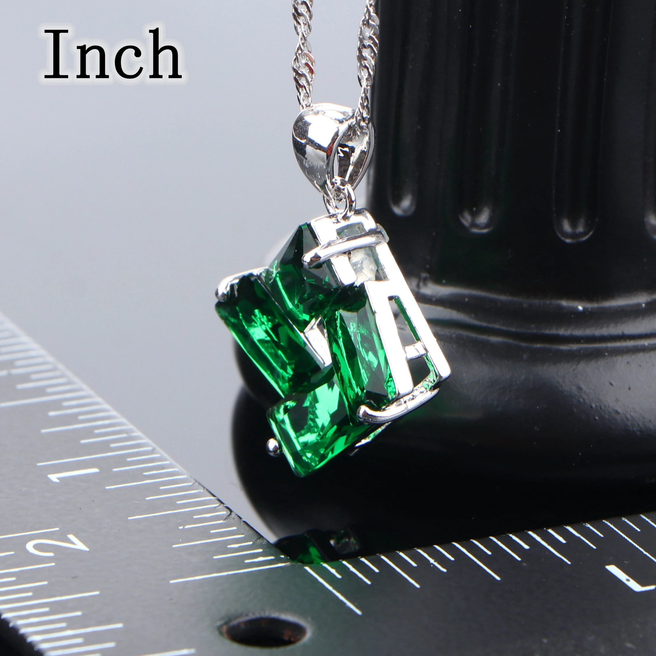 Женский комплект свадебных украшений из серебра 925 пробы серьги с зеленым