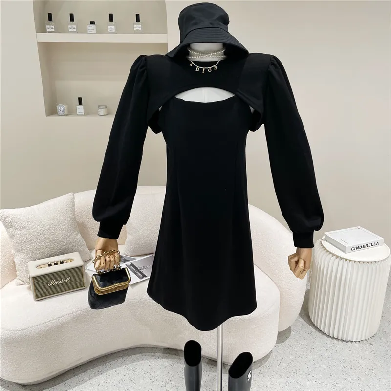 

Two piece set Women's Spring Summer 2021 Fashion Retro Temperament suit Hollow design long sleeve blouse + suspender Dress Set
