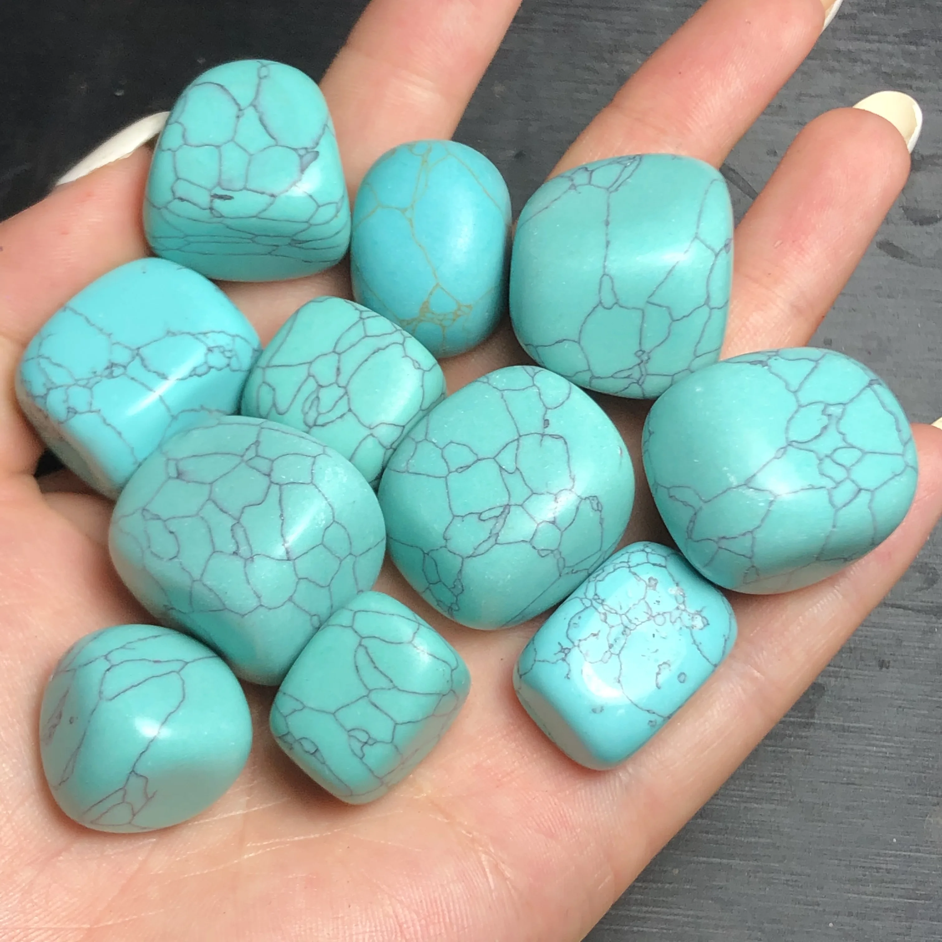 

Natural turquoise raw stone mineral samples decorative stones